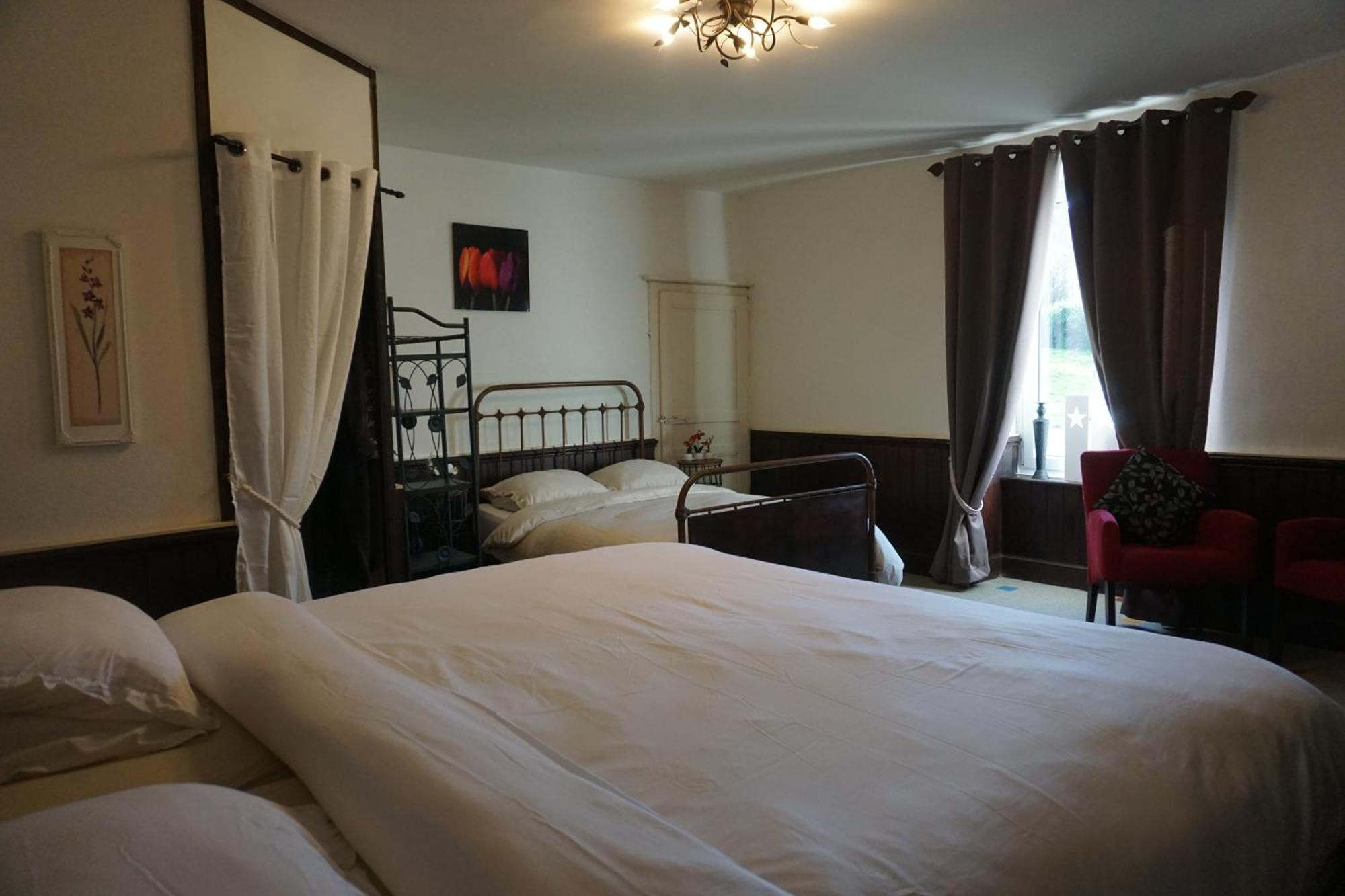 Chambre D'Hotes Juste-Confortable Fleurey-les-Lavoncourt Exterior photo