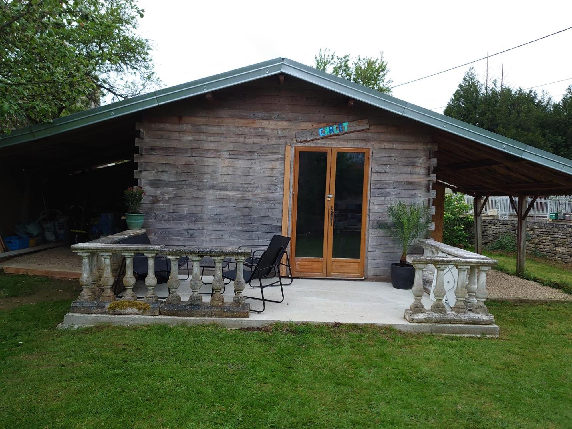 Chambre D'Hotes Juste-Confortable Fleurey-les-Lavoncourt Exterior photo
